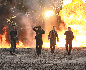 เนรมิตฉาก “ทุ่งสังหาร” ดงระเบิดล้างโคตร “เสือ” ลุยแหลกลุกเป็นไฟ บู๊เดือดลืมหายใจ ทีมผู้สร้างยกให้เป็น “ฉากแอ็กชันแห่งทศวรรษของหนังไทย”